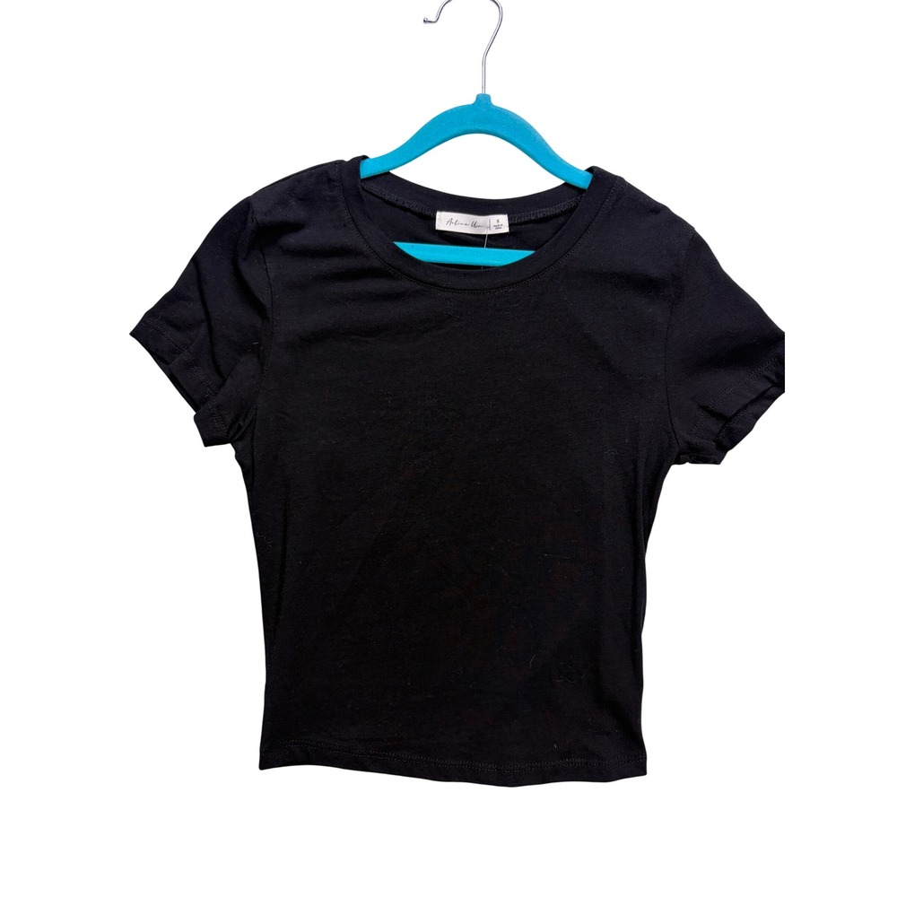 Active Usa Crop Top Kids Small Black Short Sleeve T12362 Basic